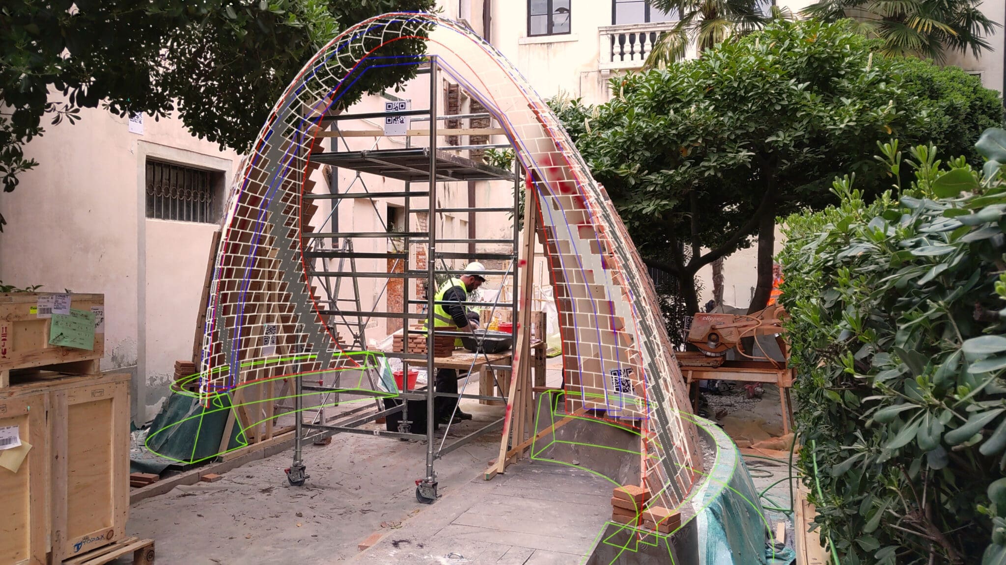 Augmented reality guided construction of a self-balancing arch using a Renaissance algorithm, directed by ID4 faculty.
